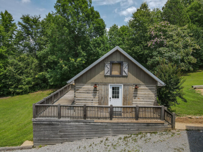 guntersville lake cabins