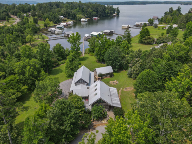 guntersville lake cabins