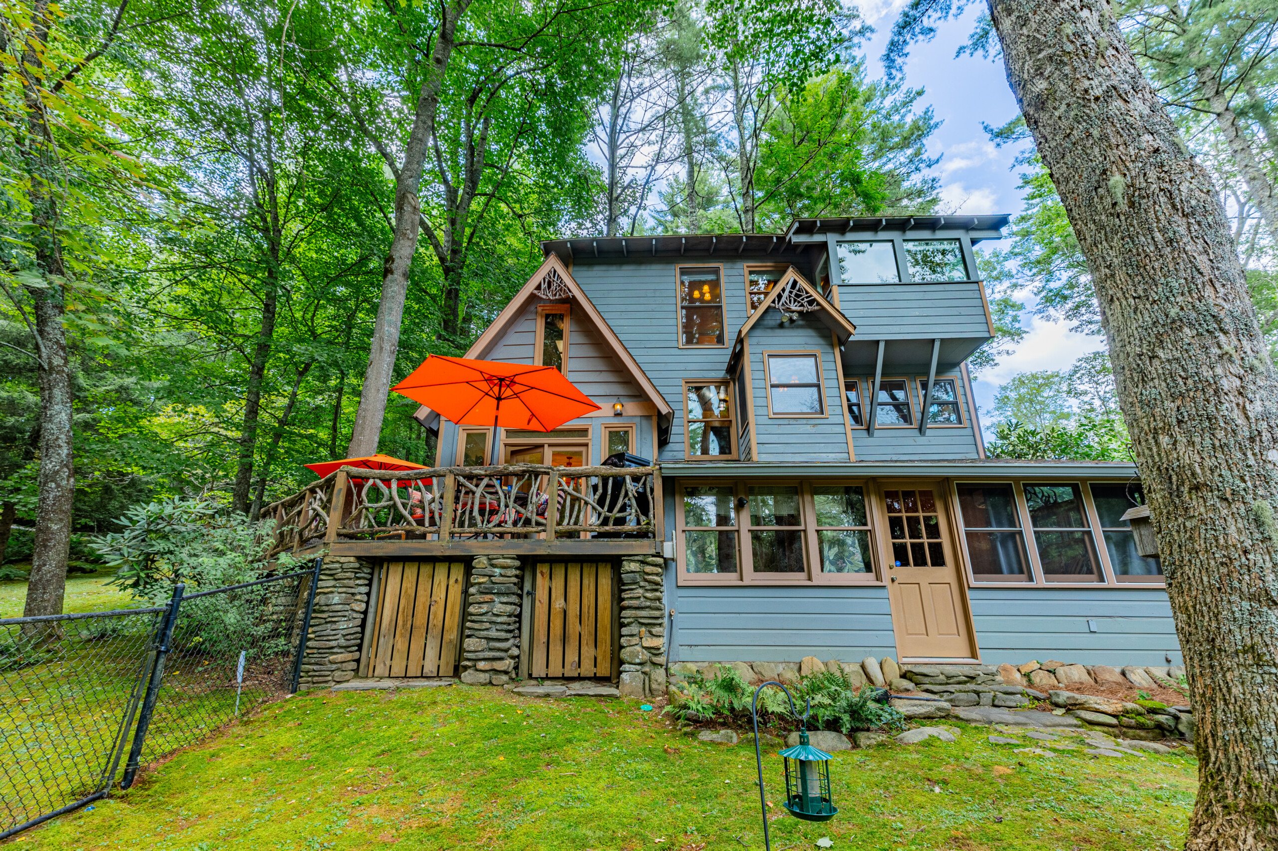 Highlands NC Cabin Rentals Pet Friendly Highlands NC Cabin Highlands NC Cabin Rentals Pet Friendly Highlands NC Cabin