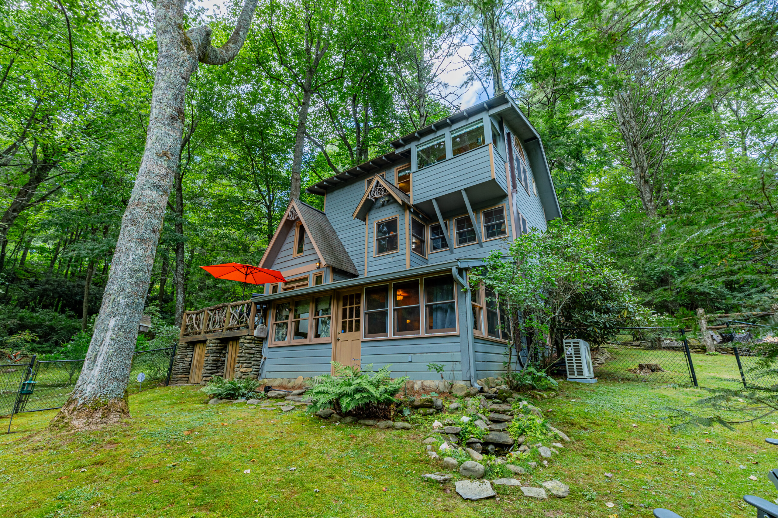 Highlands NC Cabin Rentals Pet Friendly Highlands NC Cabin Highlands NC Cabin Rentals Pet Friendly Highlands NC Cabin