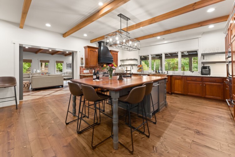 lake lanier vacation rentals