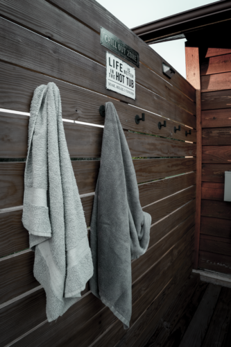 wisconsin dells cabin rentals with hot tub