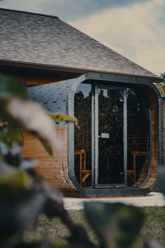 wisconsin dells cabin rentals with hot tub