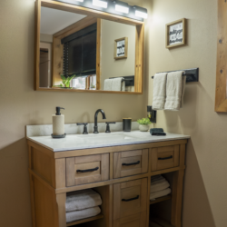 wisconsin dells cabin rentals with hot tub