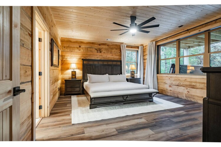 lakefront north georgia cabin