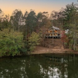lakefront north georgia cabin