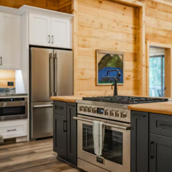 lakefront north georgia cabin
