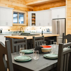 lakefront north georgia cabin