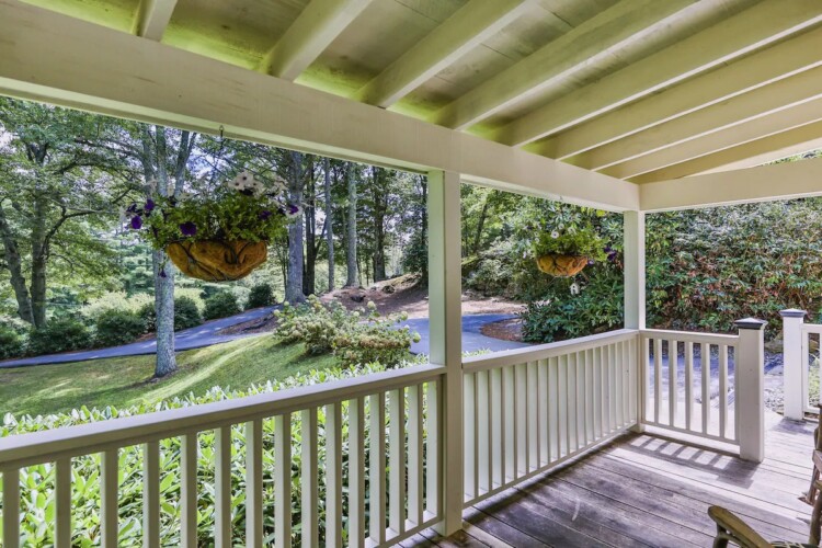 lake glenville nc cabin rentals