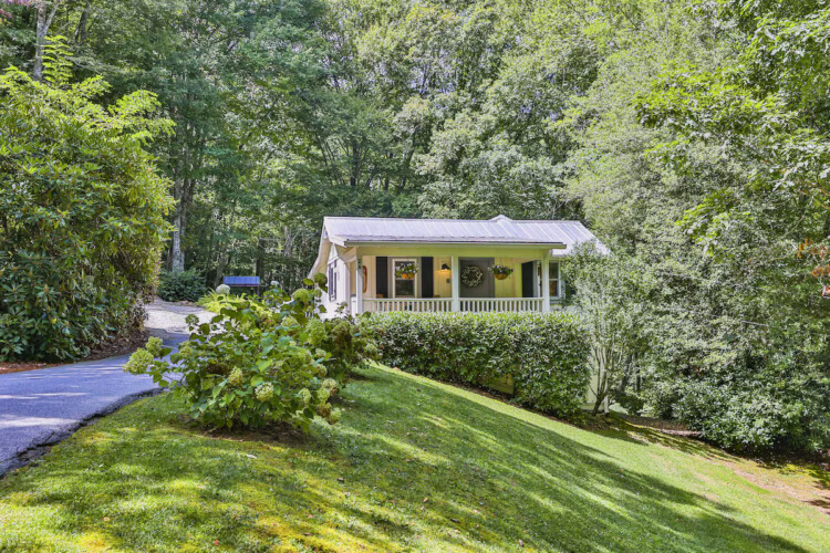 lake glenville nc cabin rentals