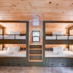 saluda cabin rentals
