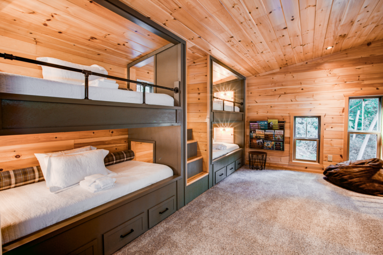 saluda cabin rentals