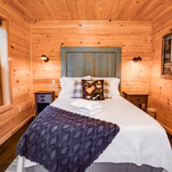 saluda cabin rentals