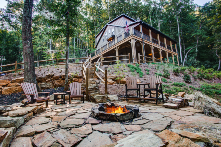 saluda cabin rentals
