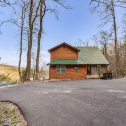 cabin rentals for large groups in pigeon forge