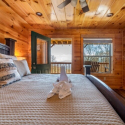 cabin rentals for large groups in pigeon forge
