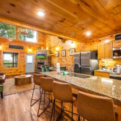 cabin rentals for large groups in pigeon forge