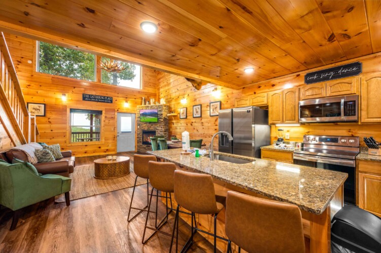 cabin rentals for large groups in pigeon forge