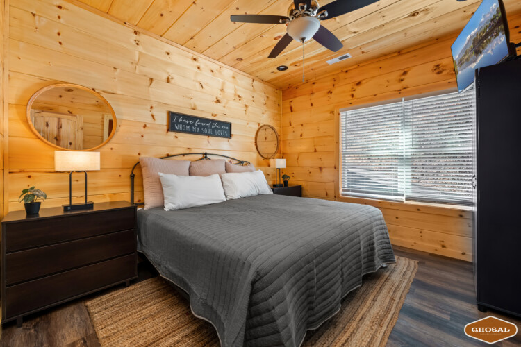 cabin rentals for large groups in pigeon forge