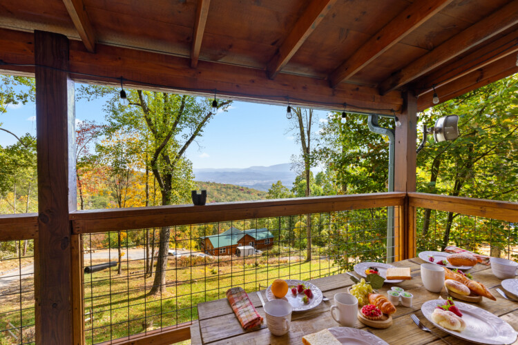 cabin rentals for large groups in pigeon forge