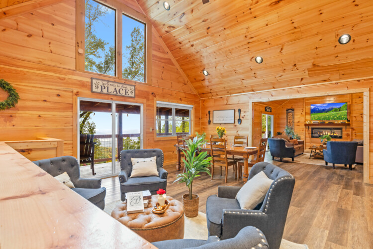 cabin rentals for large groups in pigeon forge