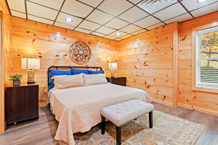 cabin rentals for large groups in pigeon forge