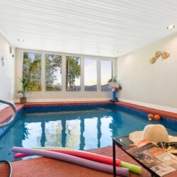 cabin rentals for large groups in pigeon forge