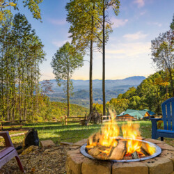 cabin rentals for large groups in pigeon forge