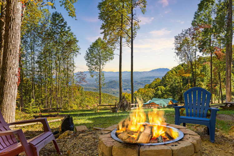 cabin rentals for large groups in pigeon forge