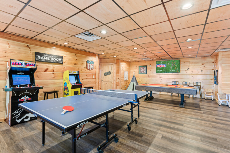 cabin rentals for large groups in pigeon forge