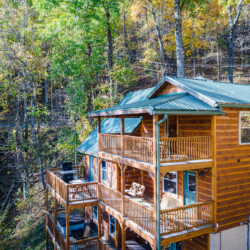 cabin rentals for large groups in pigeon forge