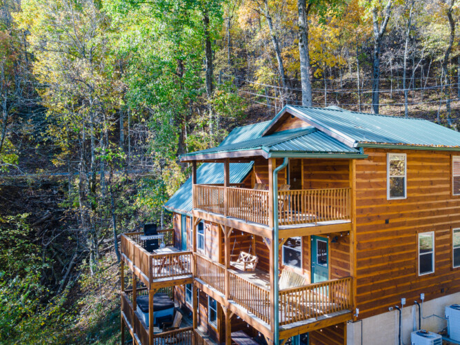 cabin rentals for large groups in pigeon forge