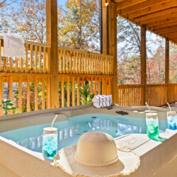 large cabins in gatlinburg