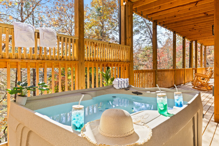 large cabins in gatlinburg