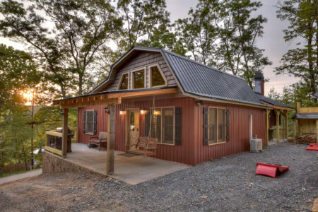 romantic cabin near downtown blue ridge ga