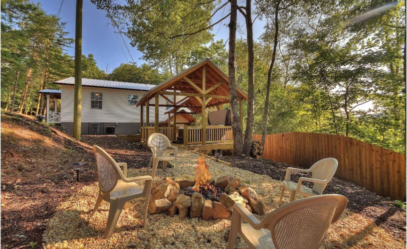 cabin near downtown blue ridge georgia