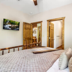 creekside cabin ellijay ga