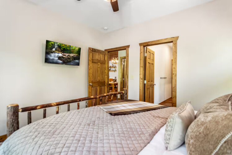 creekside cabin ellijay ga