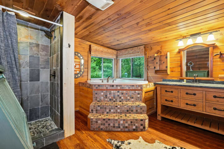 cabins on fightingtown creek with sauna