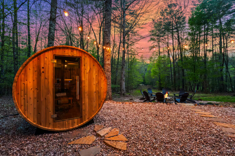 cabins on fightingtown creek with sauna