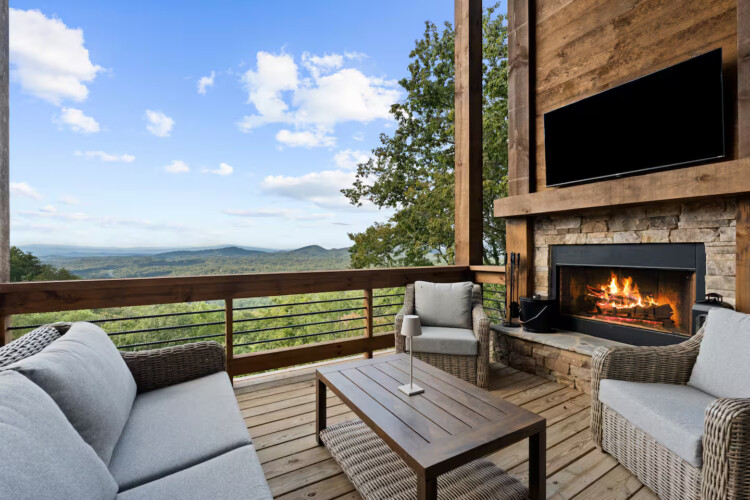 cabin rentals mineral bluff ga