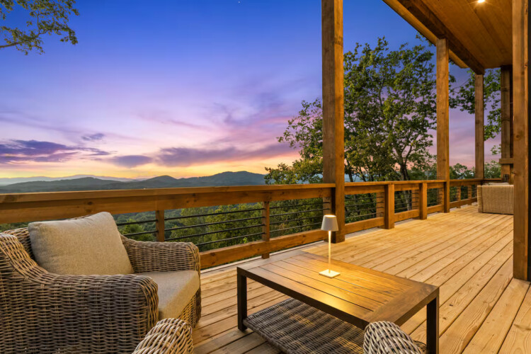 cabin rentals mineral bluff ga