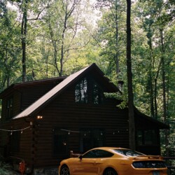 lakefront cabin rentals north georgia