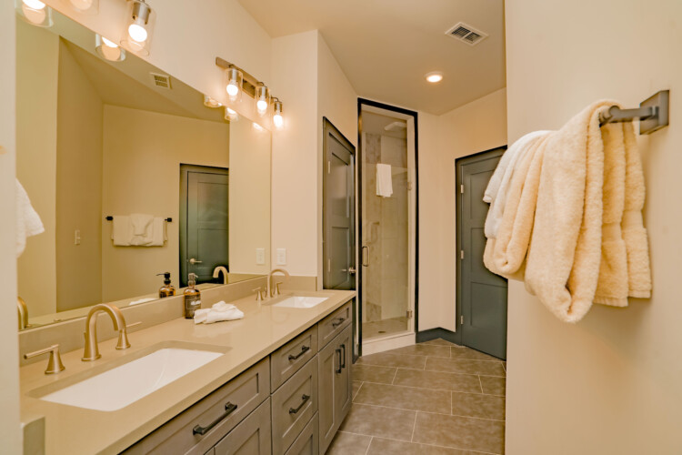 pigeon forge cabin rentals with indoor pools