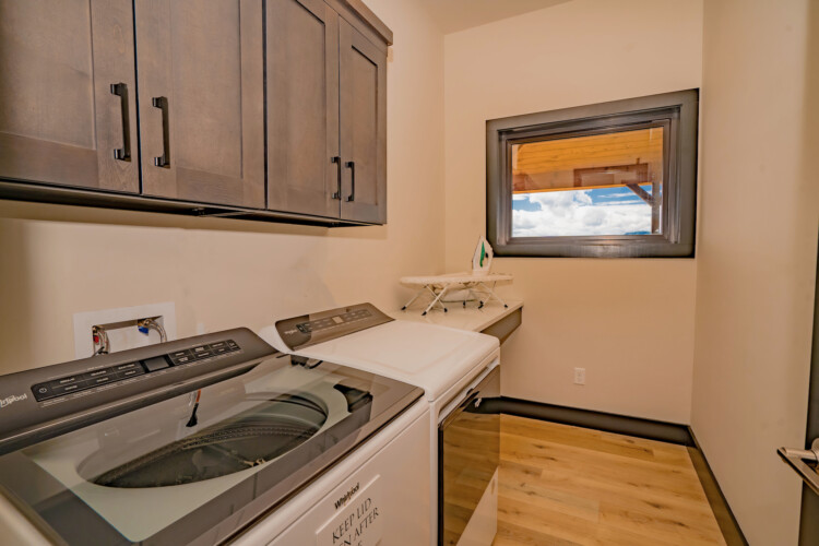 pigeon forge cabin rentals with indoor pools