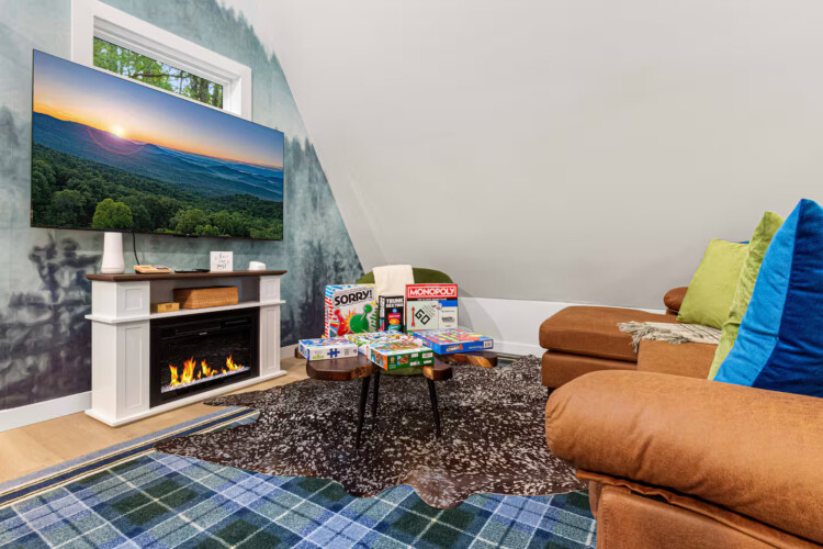 blue ridge ga a-frame cabin with private pickleball court and sauna