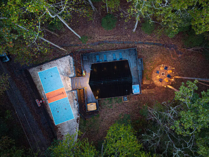 blue ridge ga a-frame cabin with private pickleball court and sauna