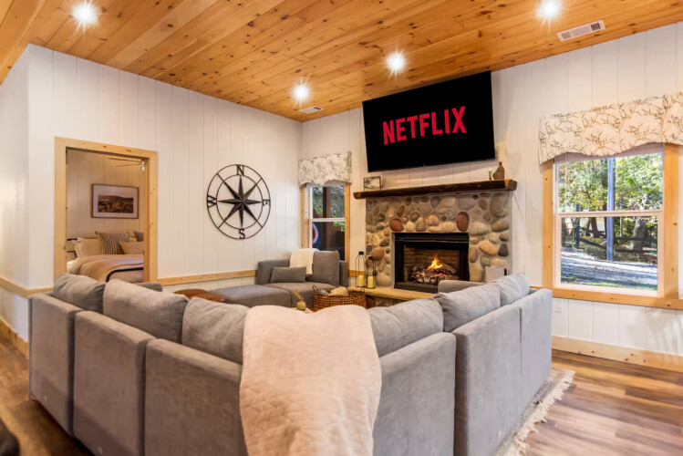 cabins in ellijay ga on river