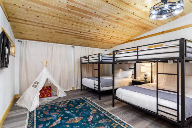 cabins in ellijay ga on river