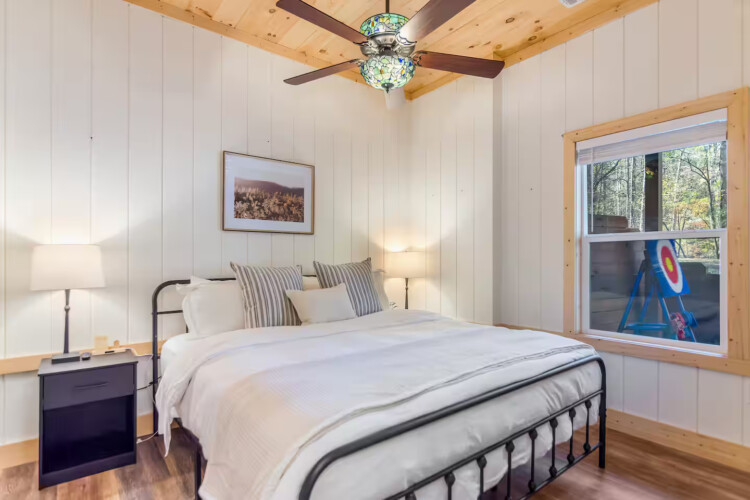 cabins in ellijay ga on river